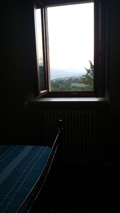 Вилла Alloggi Agrituristici Antica Dimora San Demetrio ne' Vestini Экстерьер фото